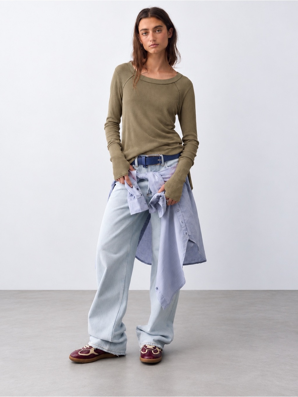We The Free Long-Sleeve Snowy Thermal Waffle Top w/ Thumbholes & Side Slits M